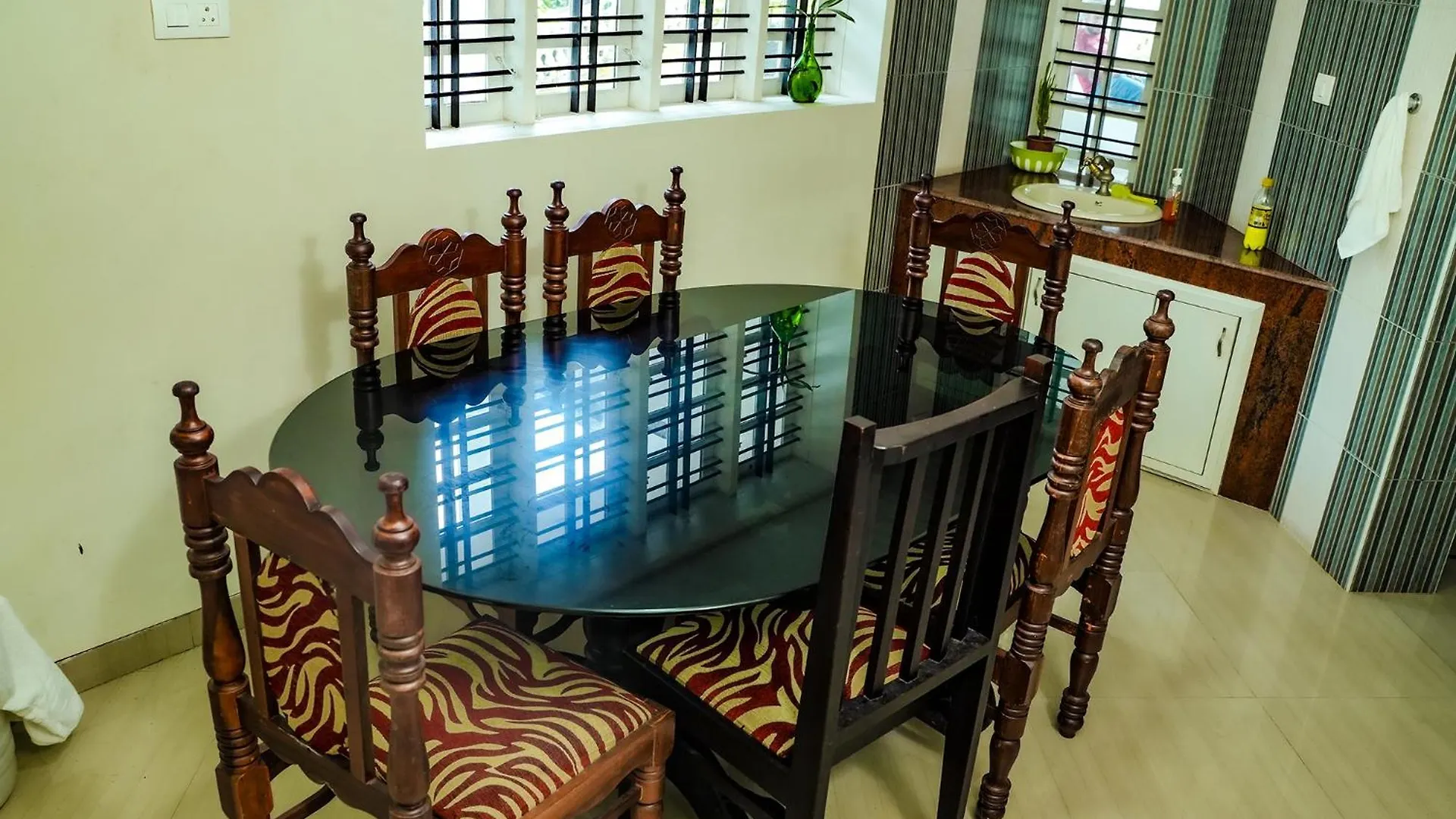 Bougain Villa Service Villa Wayanad India