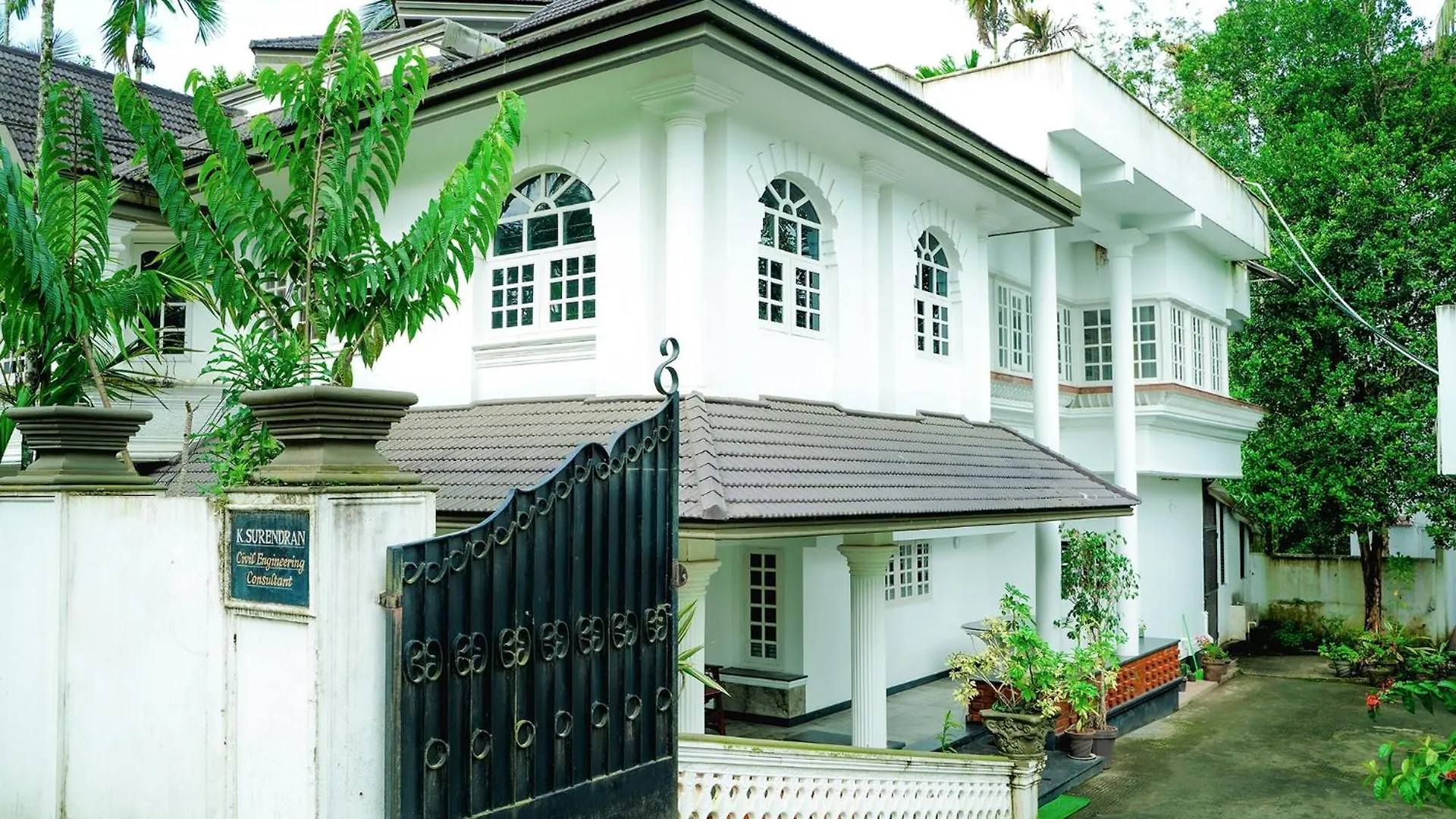 Bougain Villa Service Villa Wayanad