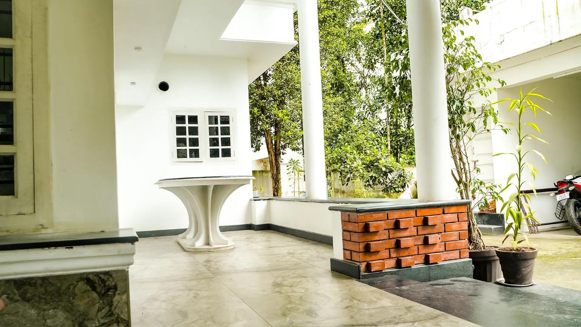 Bougain Villa Service Villa Wayanad India