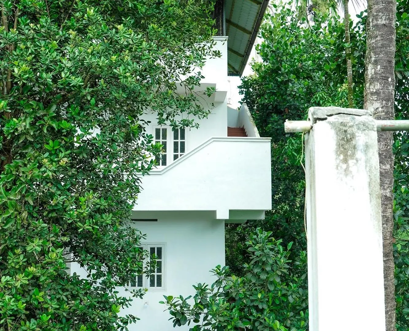 Bougain Villa Service Villa Wayanad